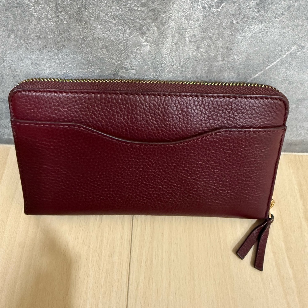(NWT) Tory Burch 86057 Britten Zip Continental Wallet - Picture 2 of 8